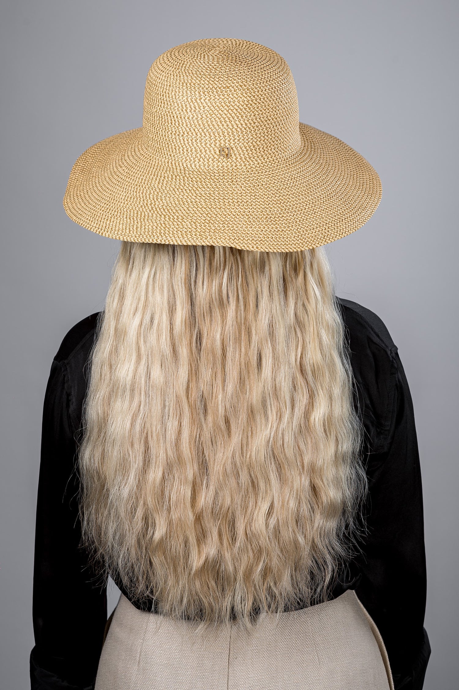 Hatfall | Model is Wearing 22" Hatfall without Face-framing